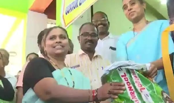 రూ.50కే సన్నబియ్యం.. రూ.52కే స్టీమ్ రైస్ 2 రూ.50కే సన్నబియ్యం.. రూ.52కే స్టీమ్ రైస్