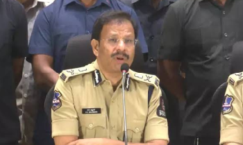 కల్తీ మసాలాలపై హెచ్-ఫాస్ట్ దాడులు.. 13 సంస్థల్లో సోదాలు 17 కల్తీ మసాలాలపై హెచ్-ఫాస్ట్ దాడులు.. 13 సంస్థల్లో సోదాలు