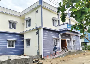 చదువుకు అనుకూలంగా.. సకల సౌకర్యాలతో ఎస్సీ హాస్టళ్లు 7 చదువుకు అనుకూలంగా.. సకల సౌకర్యాలతో ఎస్సీ హాస్టళ్లు