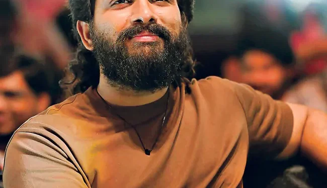 ఫోర్బ్స్ కవర్పై బన్నీ.. అరుదైన గౌరవం సొంతం 1 ఫోర్బ్స్ కవర్పై బన్నీ.. అరుదైన గౌరవం సొంతం