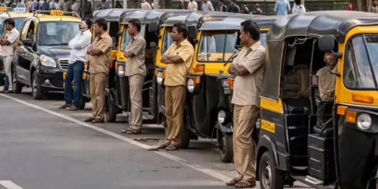 మరాఠీ రాకుంటే లైసెన్స్ సస్పెన్షన్.. ముంబయి ఆటో డ్రైవర్లలో ఆందోళన 1 మరాఠీ రాకుంటే లైసెన్స్ సస్పెన్షన్.. ముంబయి ఆటో డ్రైవర్లలో ఆందోళన