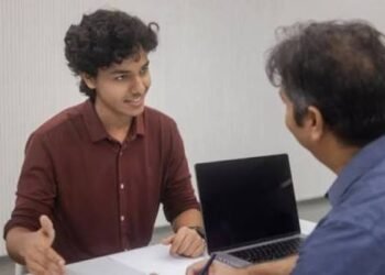 ఇంటర్వ్యూలో విజయానికి పుస్తక జ్ఞానం ఒక్కటే సరిపోదు.. ఈ నైపుణ్యాలూ కావాలి 2 ఇంటర్వ్యూలో విజయానికి పుస్తక జ్ఞానం ఒక్కటే సరిపోదు.. ఈ నైపుణ్యాలూ కావాలి