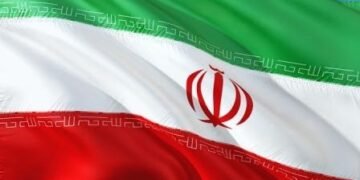 వాషింగ్టన్‌ ఆంక్షలకు టెహ్రాన్‌ సవాల్‌.. ‘మా సంకల్పాన్ని పరీక్షించలేరు’
