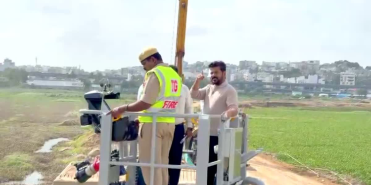 మీరాలం చెరువును పర్యాటక కేంద్రంగా తీర్చిదిద్దాలి: సీఎం రేవంత్రెడ్డి 1 మీరాలం చెరువును పర్యాటక కేంద్రంగా తీర్చిదిద్దాలి: సీఎం రేవంత్రెడ్డి