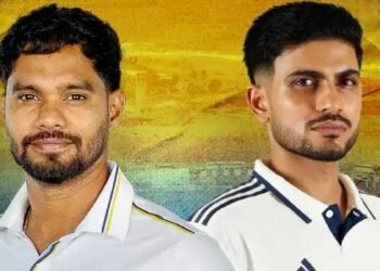 గెలుపు లక్ష్యంగా టీమ్‌ఇండియా.. 300 పరుగుల ఆధిక్యానికి చేరువ