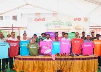 తిరుపతిలో రాష్ట్రస్థాయి క్రీడా పోటీలకు ఘనంగా శ్రీకారం 1 తిరుపతిలో రాష్ట్రస్థాయి క్రీడా పోటీలకు ఘనంగా శ్రీకారం