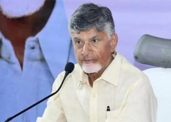 స్థానిక ఎన్నికలకు సిద్ధం.. జగన్ పిటిషన్పై చంద్రబాబు ఫైర్ 7 స్థానిక ఎన్నికలకు సిద్ధం.. జగన్ పిటిషన్పై చంద్రబాబు ఫైర్