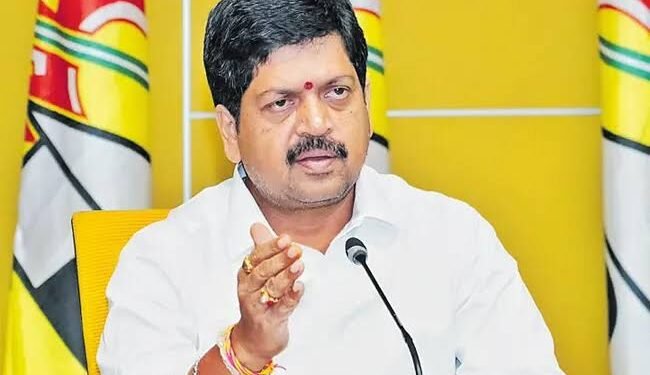 రైతులపై ప్రేమ ఉంటే అసెంబ్లీకి ఎందుకు రాలేదు?: కొల్లు రవీంద్ర