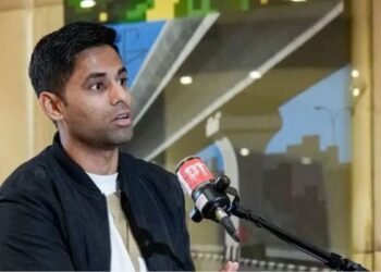 రెండేళ్లు ఓడిపోలేదు.. అయినా కెప్టెన్సీ మారింది: సూర్యకుమార్ ఆవేదన 1 రెండేళ్లు ఓడిపోలేదు.. అయినా కెప్టెన్సీ మారింది: సూర్యకుమార్ ఆవేదన