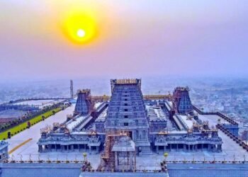 యాదగిరి క్షేత్రానికి కొత్త స్వాగత తోరణం 1 యాదగిరి క్షేత్రానికి కొత్త స్వాగత తోరణం