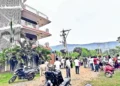 రిసార్టులో బర్త్డే పార్టీ.. మద్యం మత్తులో యువతీయువకుల వీరంగం 17 రిసార్టులో బర్త్డే పార్టీ.. మద్యం మత్తులో యువతీయువకుల వీరంగం