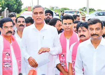 తెలంగాణ అసెంబ్లీలో తీవ్ర గందరగోళం.. బీఆర్‌ఎస్‌ సభ్యుల సస్పెన్షన్‌
