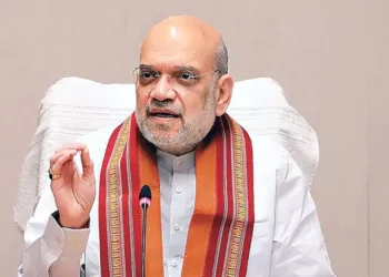 అస్వస్థతతో అమిత్ షా గైర్హాజరు.. హుబ్బళ్లి కార్యక్రమానికి హాజరుకాని కేంద్ర మంత్రి 3 అస్వస్థతతో అమిత్ షా గైర్హాజరు.. హుబ్బళ్లి కార్యక్రమానికి హాజరుకాని కేంద్ర మంత్రి