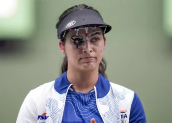 స్కీట్‌లో భారత్‌కు డబుల్‌ కాంస్యాలు.. మను బాకర్‌కు నిరాశ