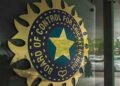 బీసీసీఐ రిక్వెస్ట్కు ఐవోఏ నో.. ప్రత్యేక వసతులు కల్పించలేం! 12 బీసీసీఐ రిక్వెస్ట్కు ఐవోఏ నో.. ప్రత్యేక వసతులు కల్పించలేం!
