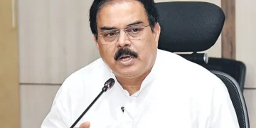 రూ.32కే కిలో ఉల్లి.. రాష్ట్రవ్యాప్తంగా రాయితీ విక్రయాలు 9 రూ.32కే కిలో ఉల్లి.. రాష్ట్రవ్యాప్తంగా రాయితీ విక్రయాలు