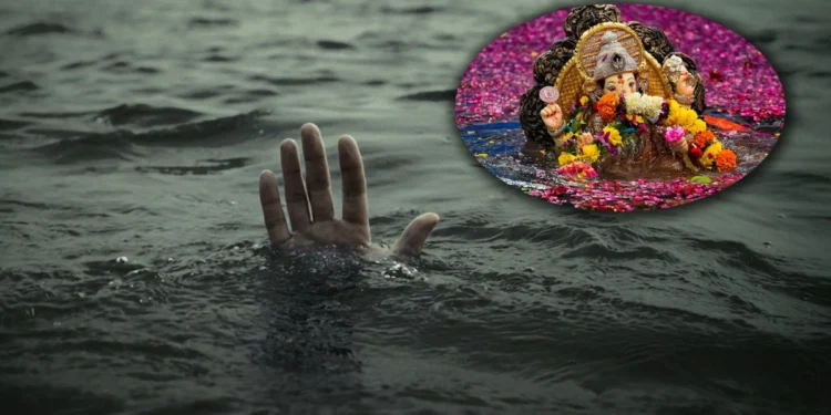 వినాయక నిమజ్జనంలో విషాదం.. ఆరుగురు విద్యార్థులు మృతి