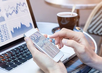 IRDAI దెబ్బ.. కుప్పకూలిన ఇన్సూరెన్స్ షేర్లు.. PB Fintechకు భారీ నష్టం! 2 IRDAI దెబ్బ.. కుప్పకూలిన ఇన్సూరెన్స్ షేర్లు.. PB Fintechకు భారీ నష్టం!