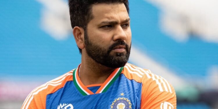 ముంబయి కెప్టెన్సీ రేసులో తిలక్ వర్మ.. బుమ్రా కూడా! 1 ముంబయి కెప్టెన్సీ రేసులో తిలక్ వర్మ.. బుమ్రా కూడా!