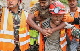 శిథిలాల కింద 10 రోజులు.. మృత్యుంజయులుగా బయటపడ్డ ఇద్దరు
