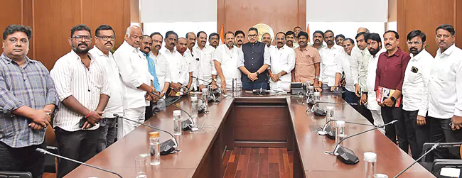 పీఆర్సీ నివేదికపై సీఎస్ కీలక ఆదేశాలు.. త్వరగా సమర్పించాలని లేఖ 1 పీఆర్సీ నివేదికపై సీఎస్ కీలక ఆదేశాలు.. త్వరగా సమర్పించాలని లేఖ