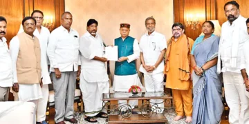 నాజీ సిద్ధాంతాలను అనుసరిస్తున్న భారాస: కాంగ్రెస్‌ మంత్రులు