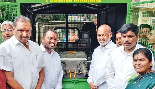 ఫాంహౌస్ల సందర్శనతో ఏం సాధించారు?" 1 ఫాంహౌస్ల సందర్శనతో ఏం సాధించారు?"