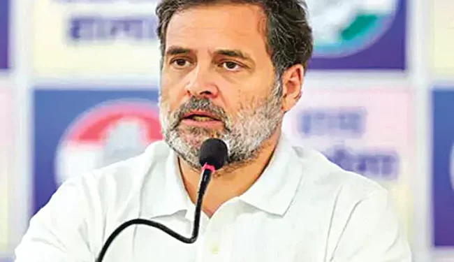 విద్యార్థినులకు సరిపడా హాస్టళ్లు ఎందుకు లేవు?: రాహుల్‌