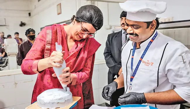 ఏడో తరగతి వరకు బాగా చదివేదాన్ని.. ఆ తర్వాత తడబడ్డా 1 ఏడో తరగతి వరకు బాగా చదివేదాన్ని.. ఆ తర్వాత తడబడ్డా