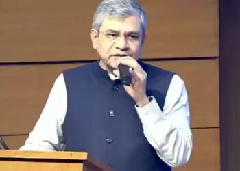 ఏపీ, తెలంగాణలో రైల్వే లైన్ల విస్తరణకు కేంద్ర క్యాబినెట్ ఆమోదం 1 ఏపీ, తెలంగాణలో రైల్వే లైన్ల విస్తరణకు కేంద్ర క్యాబినెట్ ఆమోదం