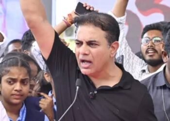 కాంగ్రెస్‌ ప్రభుత్వాన్ని ప్రజలు బర్తరఫ్‌ చేసే రోజులు దగ్గర్లోనే: కేటీఆర్‌