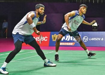 చైనా మాస్టర్స్లో సాత్విక్-చిరాగ్ జోరు.. వరుసగా నాలుగోసారి సెమీస్కు! 2 చైనా మాస్టర్స్లో సాత్విక్-చిరాగ్ జోరు.. వరుసగా నాలుగోసారి సెమీస్కు!