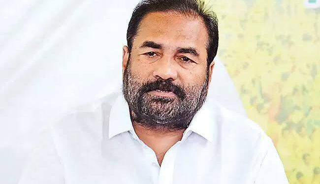 విజయసాయిరెడ్డిని సజ్జల కొట్టడం చూశా: కోటంరెడ్డి 1 విజయసాయిరెడ్డిని సజ్జల కొట్టడం చూశా: కోటంరెడ్డి