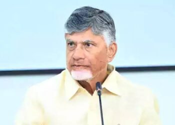 ఉత్తరాంధ్ర వరద పరిస్థితిపై సీఎం చంద్రబాబు టెలికాన్ఫరెన్స్‌