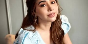 నా జీవితంలోకి వచ్చిన అతని నటనకు ఆస్కార్ ఇవ్వొచ్చు: ఆర్తి 10 నా జీవితంలోకి వచ్చిన అతని నటనకు ఆస్కార్ ఇవ్వొచ్చు: ఆర్తి