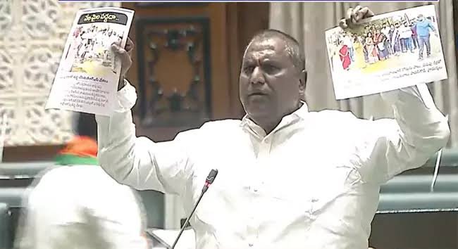ఎస్సీల ఆత్మగౌరవాన్ని దెబ్బతీస్తారా?: మంత్రి అడ్లూరి 1 ఎస్సీల ఆత్మగౌరవాన్ని దెబ్బతీస్తారా?: మంత్రి అడ్లూరి