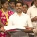 మంగళగిరిలో 372 మందికి ఉచితంగా ఇంటి పట్టాలు 8 మంగళగిరిలో 372 మందికి ఉచితంగా ఇంటి పట్టాలు