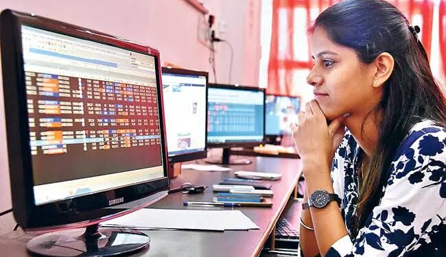 ఒడుదొడుకుల మధ్య సూచీలకు స్వల్ప నష్టాలు 1 ఒడుదొడుకుల మధ్య సూచీలకు స్వల్ప నష్టాలు