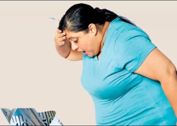 బరువు తగ్గాలంటే జిమ్కే వెళ్లాల్సిన పనిలేదు.. ఈ వాకింగ్ ట్రై చేయండి! 2 బరువు తగ్గాలంటే జిమ్కే వెళ్లాల్సిన పనిలేదు.. ఈ వాకింగ్ ట్రై చేయండి!