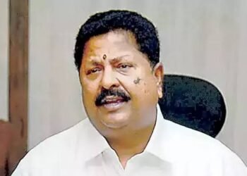 మద్యం టెండర్ల కేసులో కారుమూరి నాగేశ్వరరావు సిట్‌ కస్టడీకి