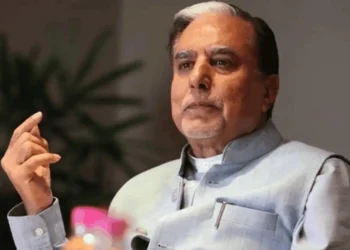 సుభాష్‌చంద్రకు భారీ షాక్‌.. రూ.6.25 కోట్ల చెల్లింపుపై స్టే