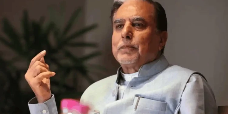 సుభాష్చంద్రకు భారీ షాక్.. రూ.6.25 కోట్ల చెల్లింపుపై స్టే 1 సుభాష్చంద్రకు భారీ షాక్.. రూ.6.25 కోట్ల చెల్లింపుపై స్టే