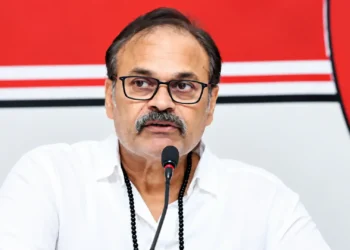 నాగబాబుకు కేబినెట్ హోదా.. ప్రభుత్వం కీలక ఉత్తర్వులు 6 నాగబాబుకు కేబినెట్ హోదా.. ప్రభుత్వం కీలక ఉత్తర్వులు